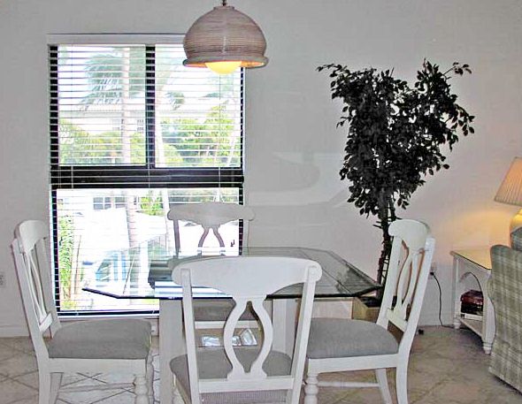 Dining area seats four Dining area seats four
