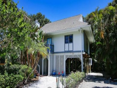 Captiva Vacation Home Sleeps Six Guests. Captiva Vacation Home Sleeps Six Guests.