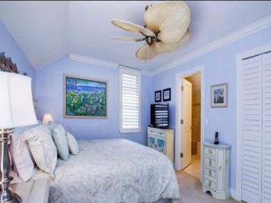Captiva Vacation Home Sleeps Six Guests.