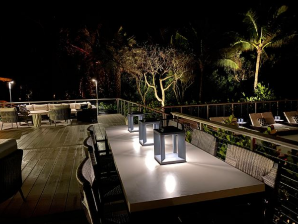 Captiva Luxury Vacation Accommodation on Beach Sleeps 12
