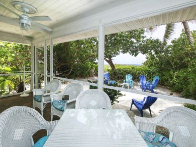 Delightful Captiva Vacation Beach Cottage Sleeps Six Guests