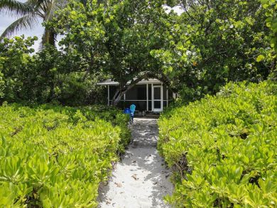 Delightful Captiva Vacation Beach Cottage Sleeps Six Guests