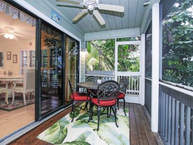 Two Bedroom Walk to Beach Vacation Home in Captiva. Two Bedroom Walk to Beach Vacation Home in Captiva.