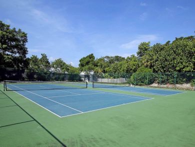 Two Bedroom Walk to Beach Vacation Home in Captiva. Two Bedroom Walk to Beach Vacation Home in Captiva.
