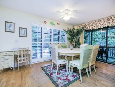 Two Bedroom Walk to Beach Vacation Home in Captiva. Two Bedroom Walk to Beach Vacation Home in Captiva.