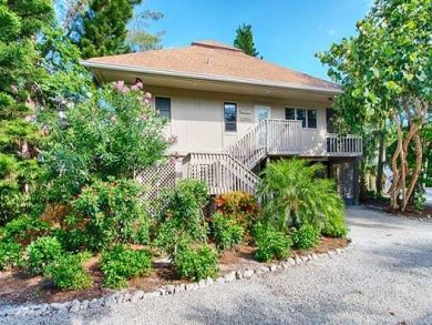 Captiva Island Vacation Home Short Walk to Beach 6 Guests