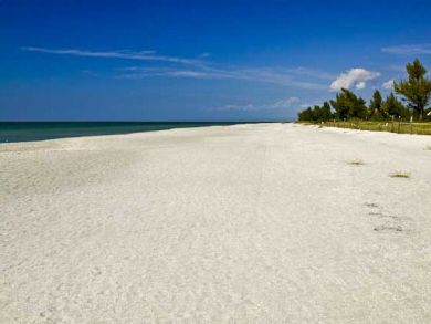 Short walk to beach Short walk to beach