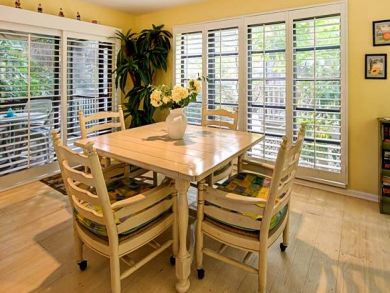 Dining area seats four
