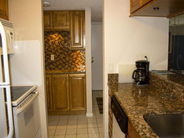 Bayside Siesta Key Condo with Private Beach Access