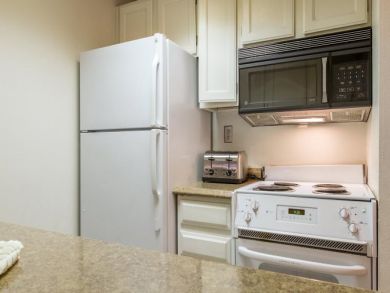 Great Vail Ski Condo Sleeps Six Guests Walk to Ski Lifts