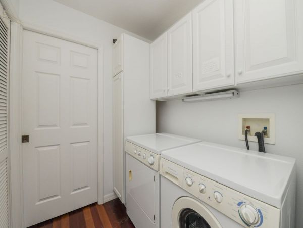 6 Houses to Beach with this Anna Maria Island Rental