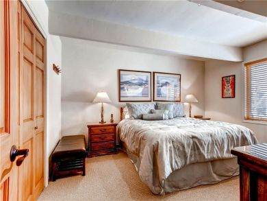 Aspen Vacation Rental Ski Condo 100 yards to Gondola