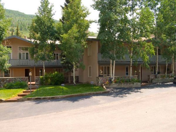 Great Vail Rental One Block From Golden Peak Sleeps 6 Guests