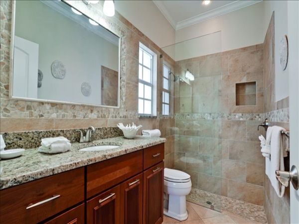 One of the Best 5 Bedroom Homes on Anna Maria with Boat Dock