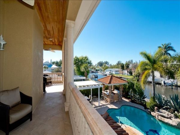 One of the Best 5 Bedroom Homes on Anna Maria with Boat Dock