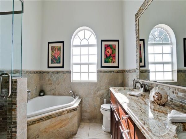 One of the Best 5 Bedroom Homes on Anna Maria with Boat Dock
