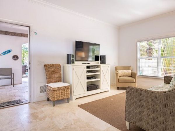 Anna Maria Four Bedroom Beachfront Rental Pool