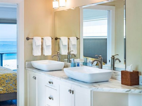 Anna Maria Four Bedroom Beachfront Rental Pool