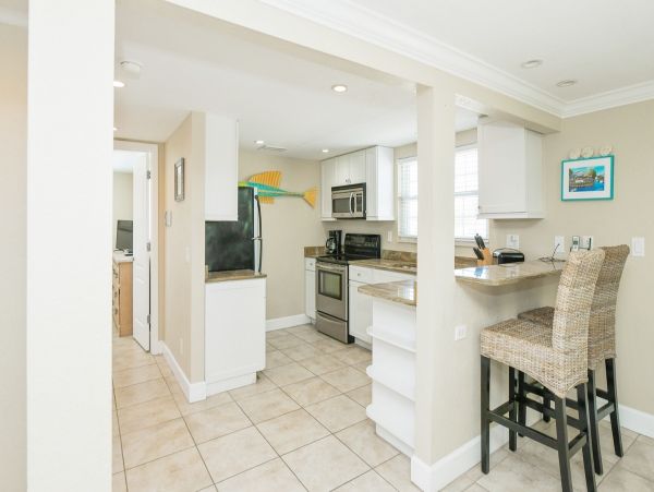 Bradenton Beach Rental Large Heated Pool Beach Across Street