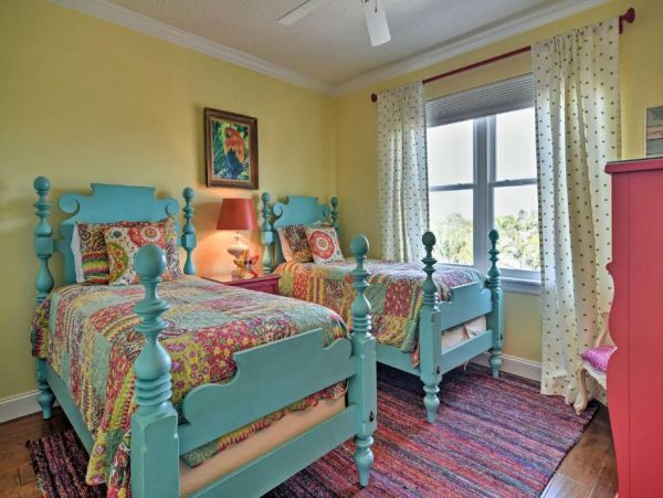 Holmes Beach Rental Only 200ft to Gulf Two Bedroom