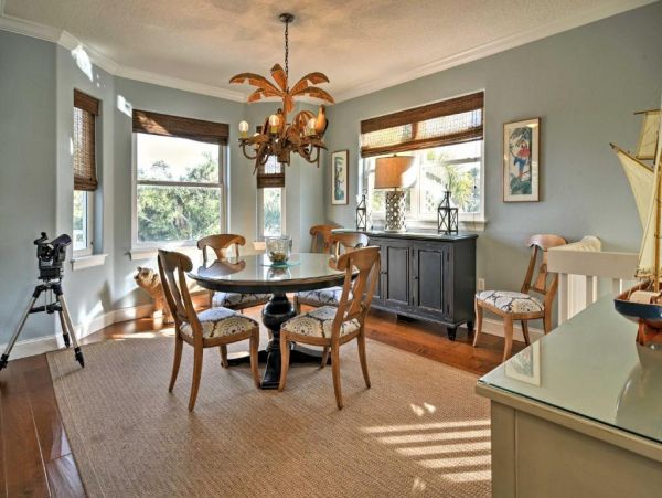 Holmes Beach Rental Only 200ft to Gulf Two Bedroom