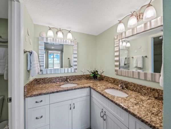 Anna Maria Island Beachfront Vacation Rental Gulf View Condo
