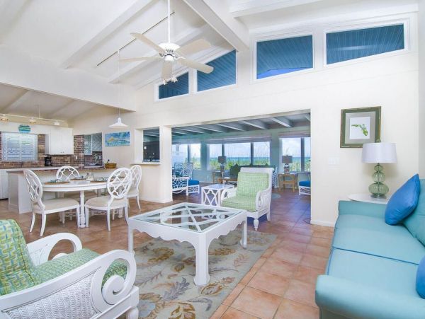 Bay Beachfront  Home Attached Apartment 4 Bedroom Rental