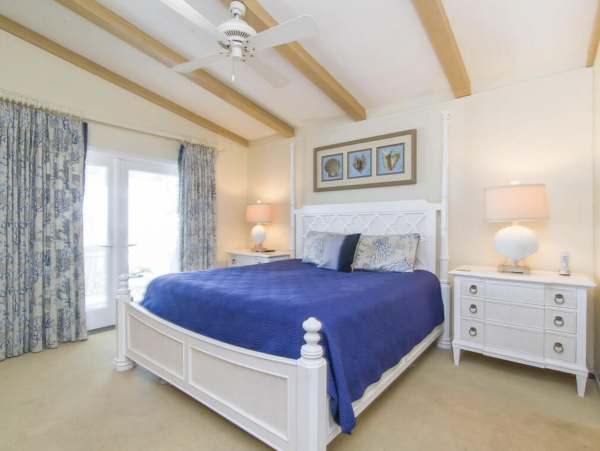 Bay Beachfront  Home Attached Apartment 4 Bedroom Rental