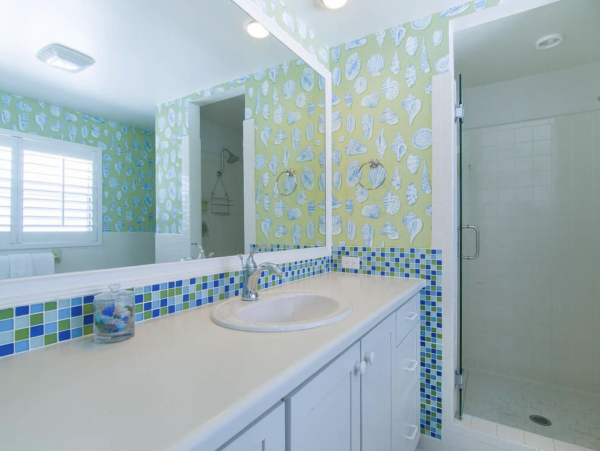 Bay Beachfront  Home Attached Apartment 4 Bedroom Rental