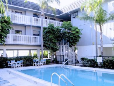 Community pool