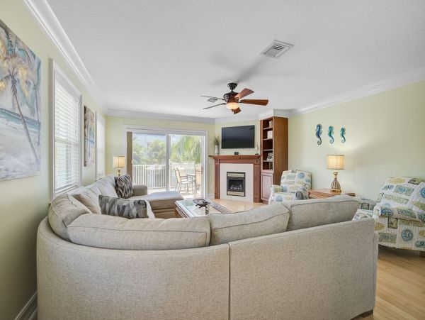 Five Bedroom Town House on Siesta Key with Private Pool