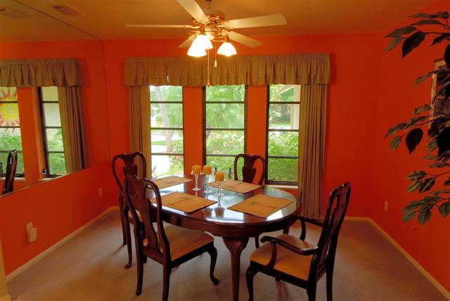 Siesta Isles Luxury home one mile to beach