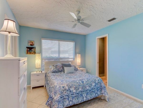 Four Bedroom Canal Front Home with Private Pool