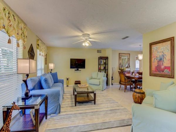 Four Bedroom Canal Front Home with Private Pool