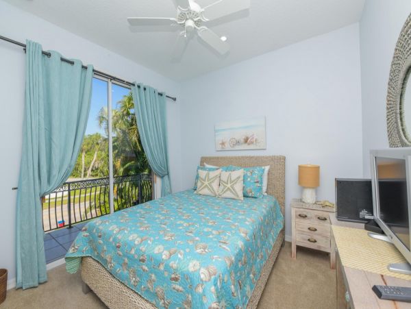 Luxury 4 Bedrooms Siesta Key Pool Townhome Close to Beach