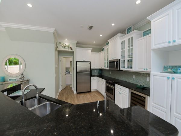 Luxury 4 Bedrooms Siesta Key Pool Townhome Close to Beach