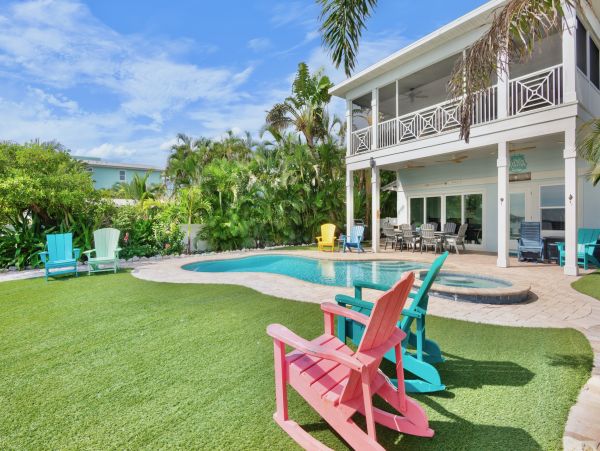 Anna Maria Bayfront Luxury Home Sleeps 15 with Pool & Spa