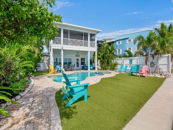 Anna Maria Bayfront Luxury Home Sleeps 15 with Pool & Spa