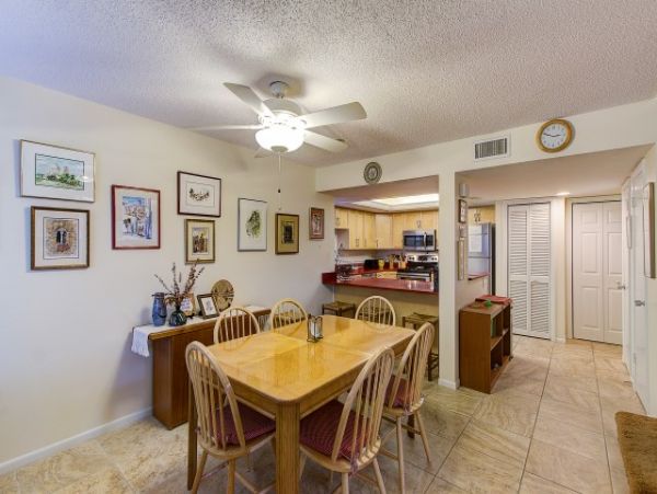 Siesta Key Townhome with Private Beach Access
