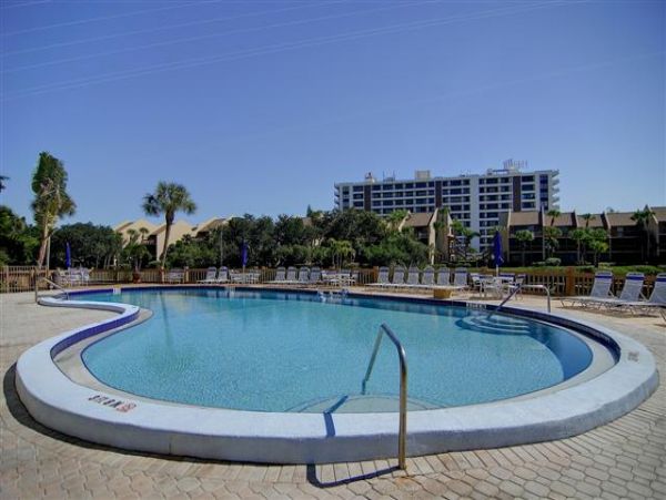 Siesta Key Townhome with Private Beach Access