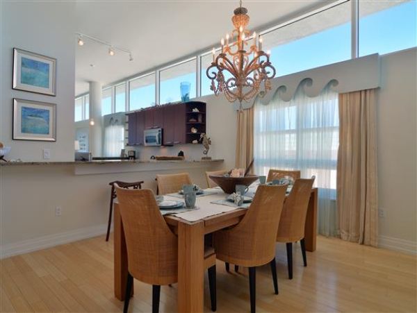 Penthouse Beachfront Elegance on Siesta Key