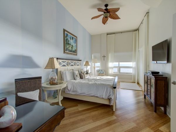 Penthouse Beachfront Elegance on Siesta Key