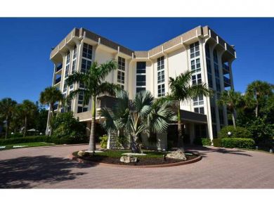 Longboat Key Luxury Two Bedroom Beach Condo Sleeps 4 Guests