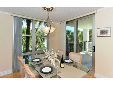 Longboat Key Luxury Two Bedroom Beach Condo Sleeps 4 Guests