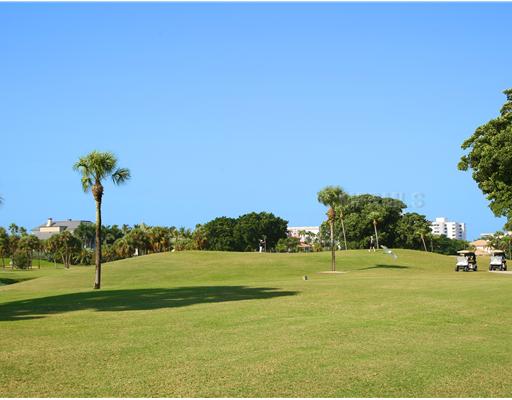 Longboat Key Luxury Two Bedroom Beach Condo Sleeps 4 Guests