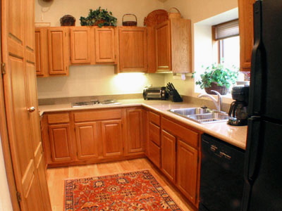Equipped kitchen Equipped kitchen