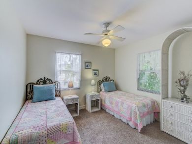 Siesta Key Three Bedroom with Loft Vacation Home Sleeps n8