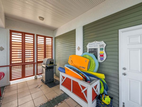 Luxury Three Bed Accommodation Bay Beachfront