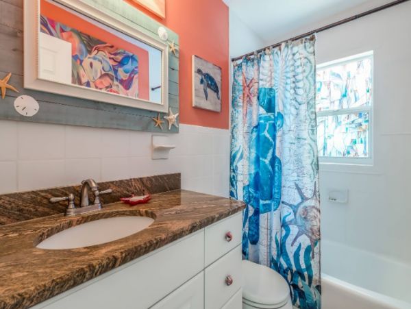 Luxury Pool Home Blocks from the Beach in Anna Maria