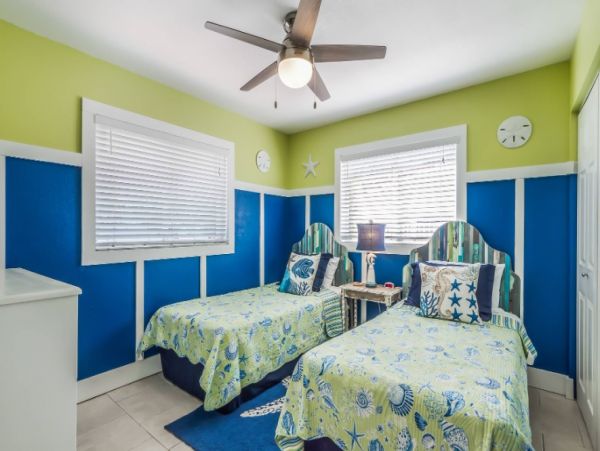 Luxury Pool Home Blocks from the Beach in Anna Maria